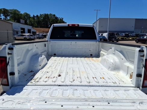 Used 2017 RAM 2500 Tradesman AWD/4WD image 21