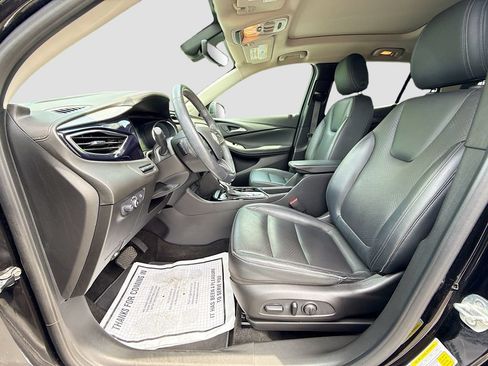 Used 2020 Buick Encore GX Essence w/ Experience Buick Package AWD/4WD image 24