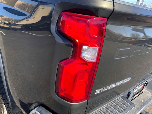 Used 2023 Chevrolet Silverado 3500 LTZ w/ Gooseneck/5TH Wheel Package image 29