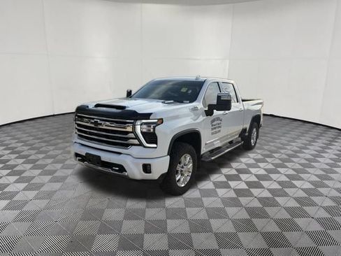 Used 2024 Chevrolet Silverado 3500 High Country w/ Technology Package AWD/4WD image 12