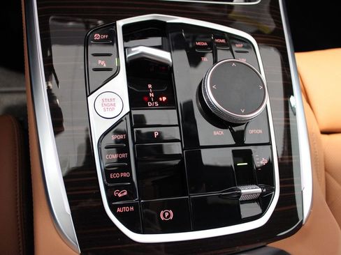 New 2026 BMW X7 xDrive40i AWD/4WD image 15