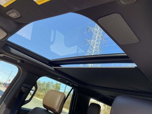 Used 2025 Ford Expedition Max King Ranch image 20