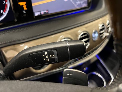 Used 2014 Mercedes-Benz S 550 Sedan image 21