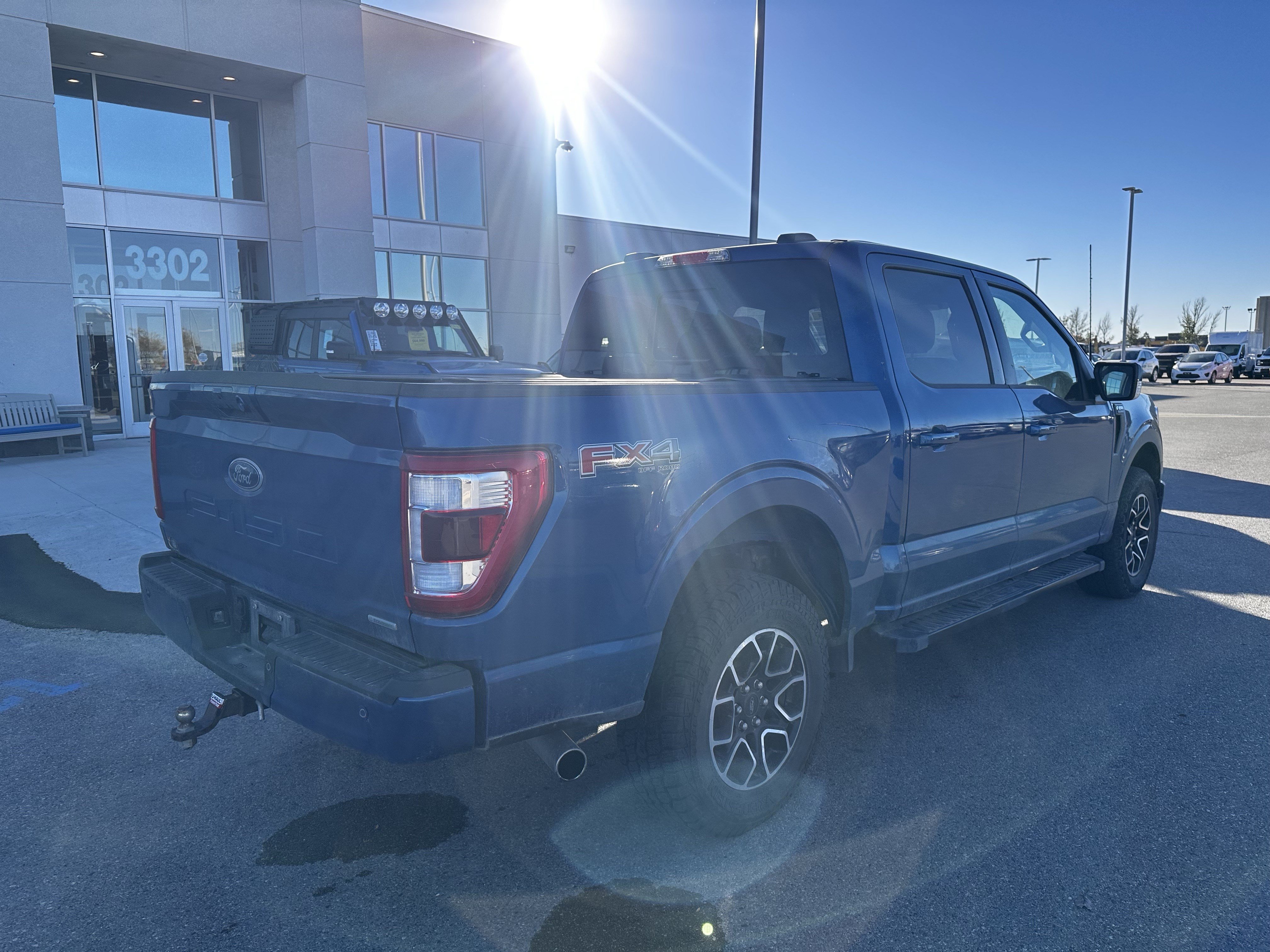 Used 2023 Ford F150 Lariat AWD/4WD image 5
