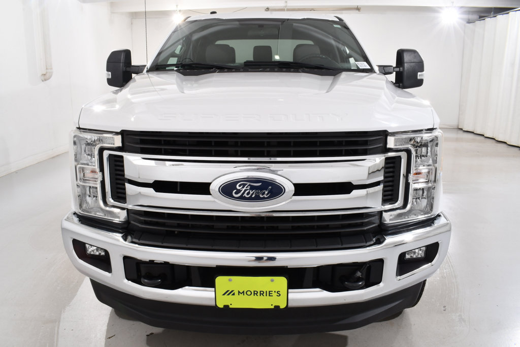 Used 2017 Ford F250 XLT w/ XLT Value Package AWD/4WD image 3