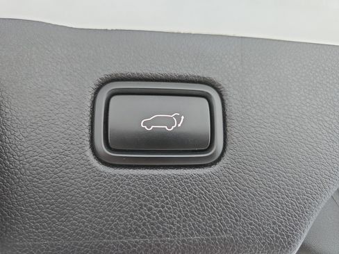 Used 2019 Kia Sorento EX w/ EX Touring Package FWD image 14