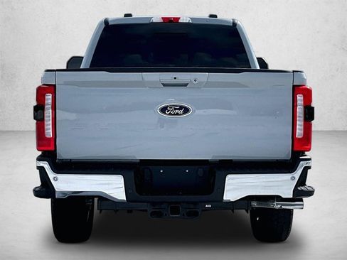 Used 2025 Ford F250 Lariat w/ Lariat Ultimate Package AWD/4WD image 4