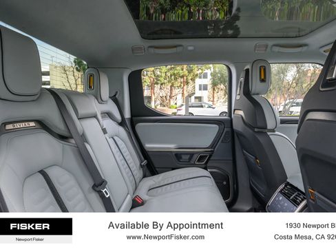 Used 2024 Rivian R1T Adventure image 29