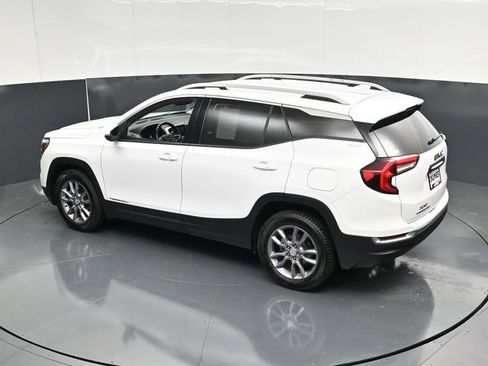 Used 2023 GMC Terrain SLT AWD/4WD image 55