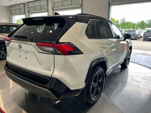 Used 2020 Toyota RAV4 XSE w/ XSE Grade Weather Package AWD/4WD image 7