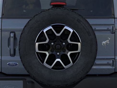 New 2025 Ford Bronco Outer Banks image 24