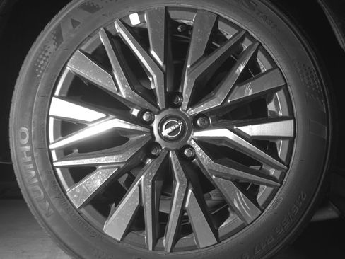 Used 2025 Nissan Altima 2.5 SV image 15