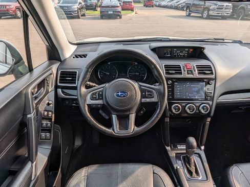 Used 2018 Subaru Forester 2.5i Touring AWD/4WD image 16