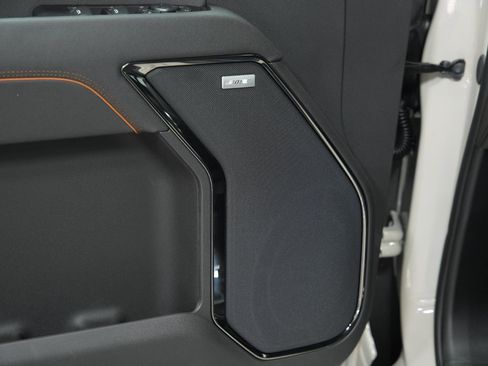 New 2026 GMC Sierra 2500 AT4 w/ AT4 Premium Plus Package image 28