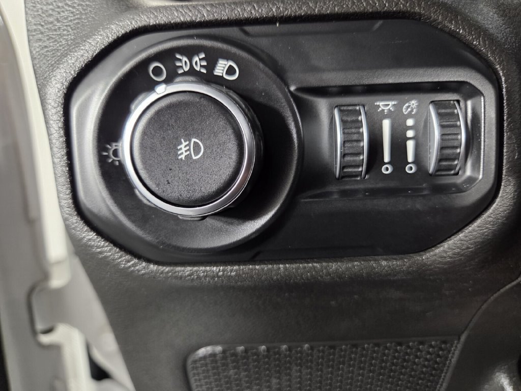 Used 2019 Jeep Wrangler Unlimited Sport AWD/4WD image 20