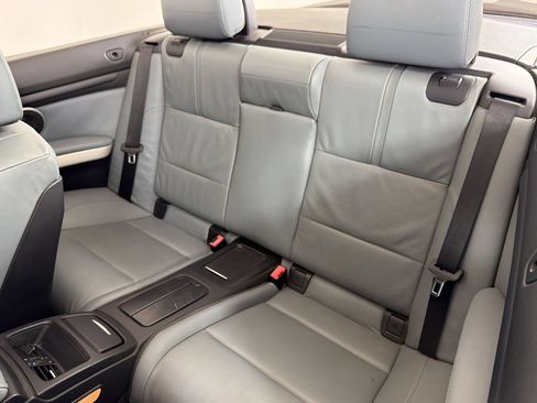 Used 2008 BMW M3 Convertible RWD image 22