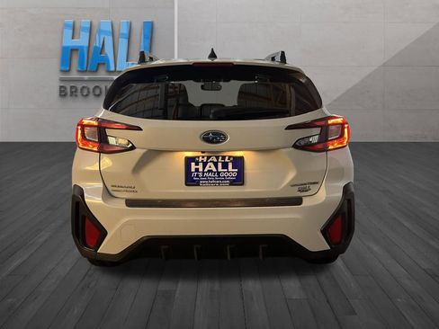 Used 2024 Subaru Crosstrek 2.0i Premium w/ Popular Package #3 image 4