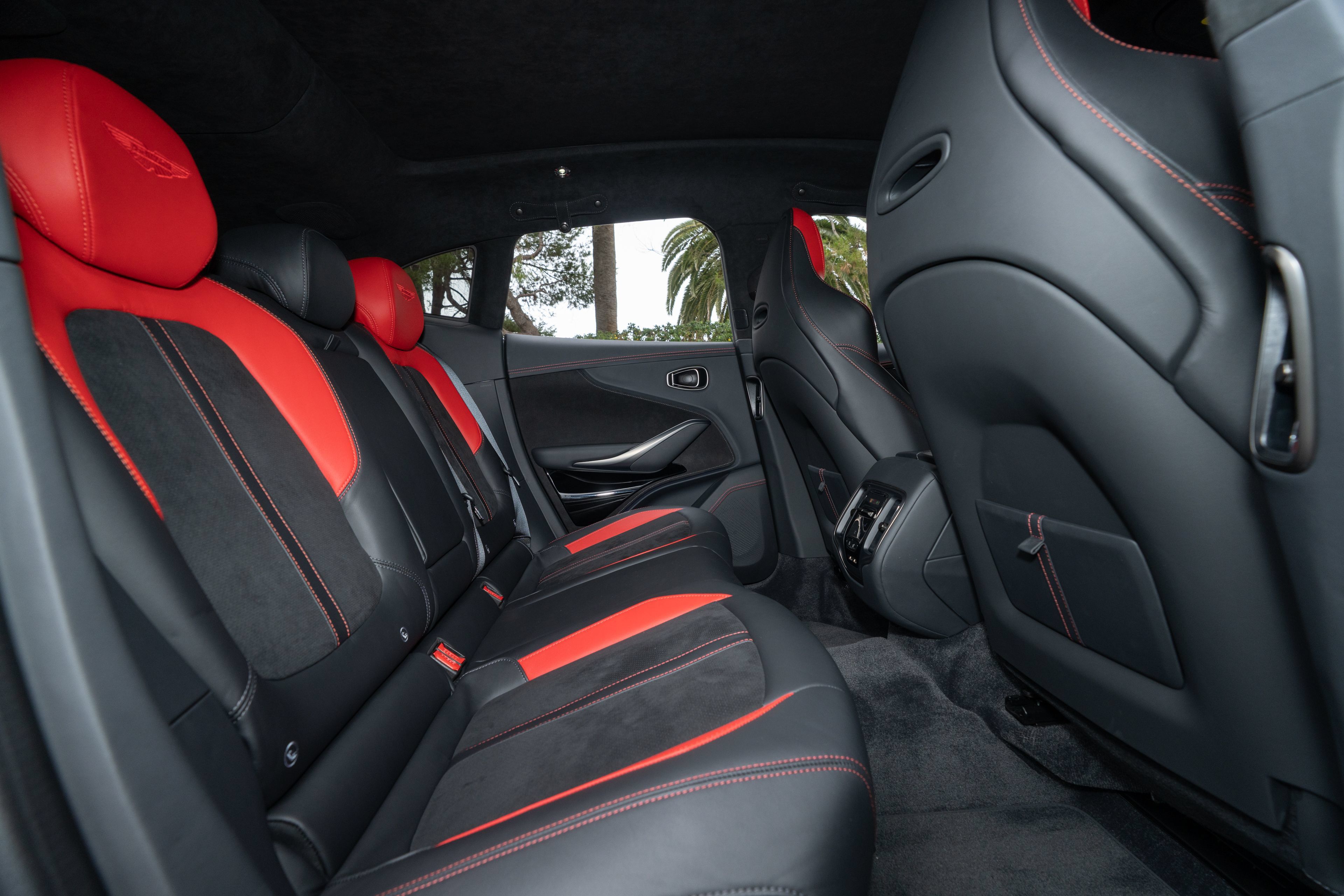 Used 2025 Aston Martin DBX 707 AWD/4WD image 17