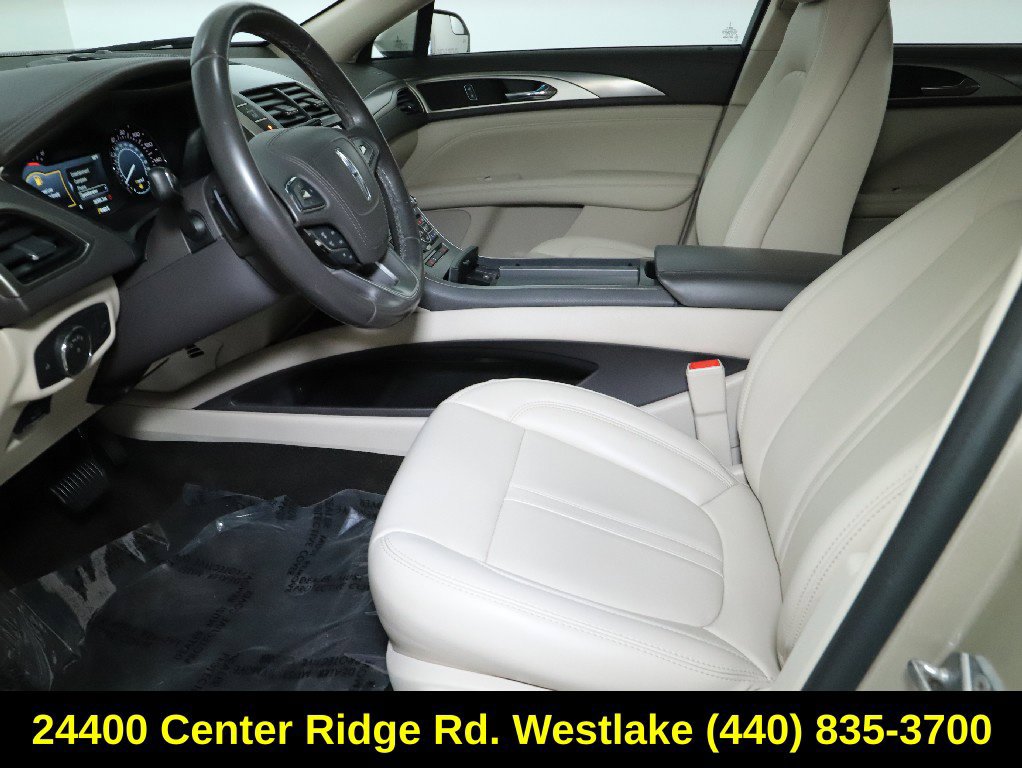 Used 2017 Lincoln MKZ Premiere FWD image 18