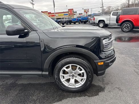 Used 2021 Ford Bronco Sport image 2