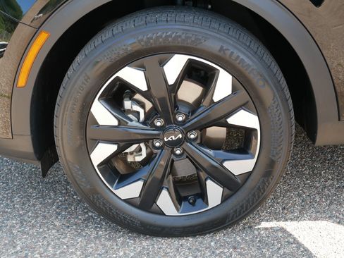 Certified 2024 Kia Sportage X-Line w/ X-Line Premium Package AWD/4WD image 15