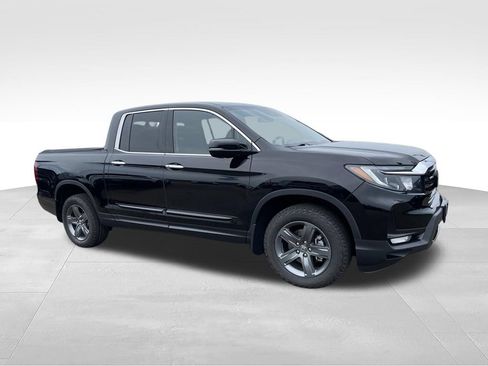 Used 2023 Honda Ridgeline RTL-E image 2