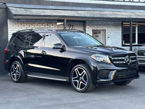 Used 2018 Mercedes-Benz GLS 550 4MATIC w/ Driver Assistance Package image 11