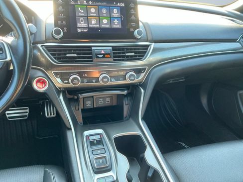 Used 2021 Honda Accord Sport image 12