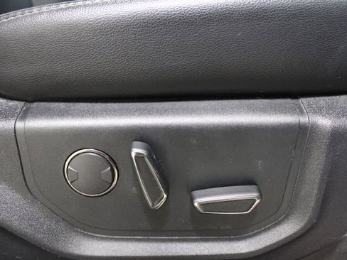 Used 2018 Ford F150 Raptor w/ Equipment Group 802A Luxury image 28