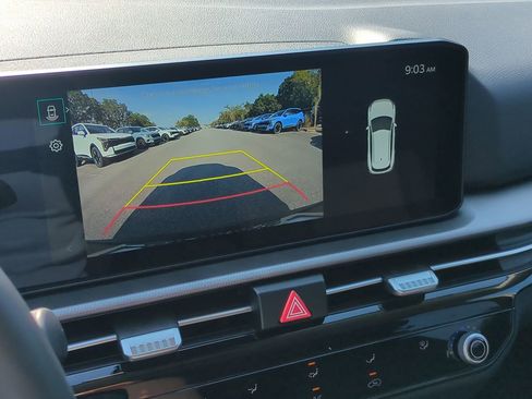 New 2026 Kia Sportage LX image 16