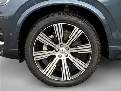 Used 2023 Volvo XC90 B6 Ultimate w/ Protection Package Premier image 9