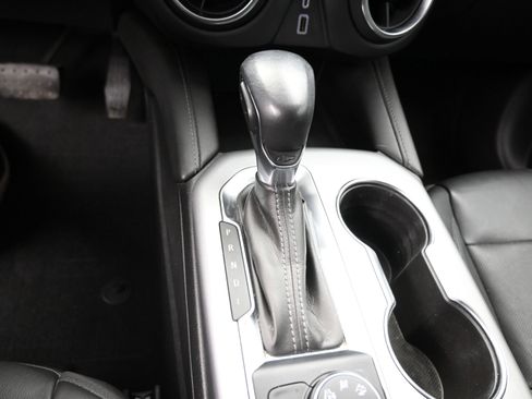 Certified 2020 Chevrolet Blazer LT w/ Sound & Technology Package image 14