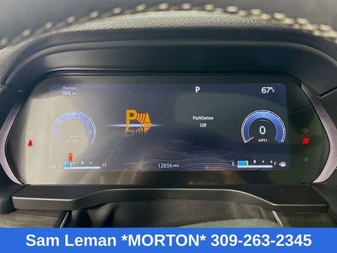 Used 2023 Jeep Grand Cherokee Limited image 12