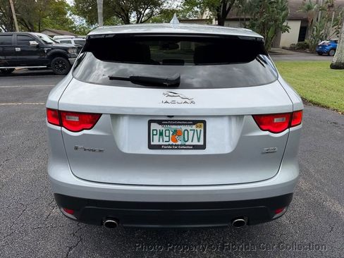 Used 2017 Jaguar F-PACE Premium AWD/4WD image 6