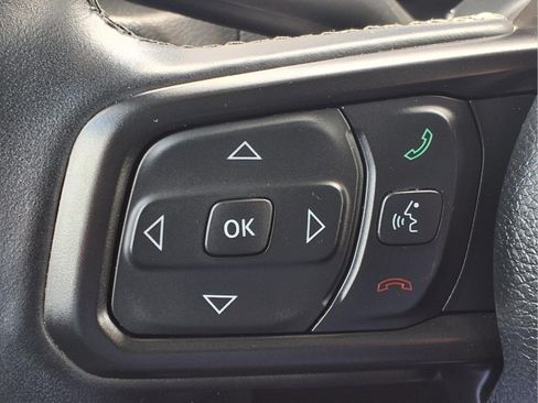 Used 2022 Jeep Wrangler Unlimited Sport AWD/4WD image 16
