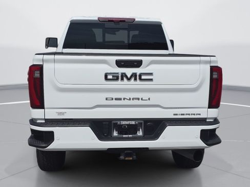 Used 2024 GMC Sierra 2500 Denali Ultimate w/ Max Trailering Package AWD/4WD image 4