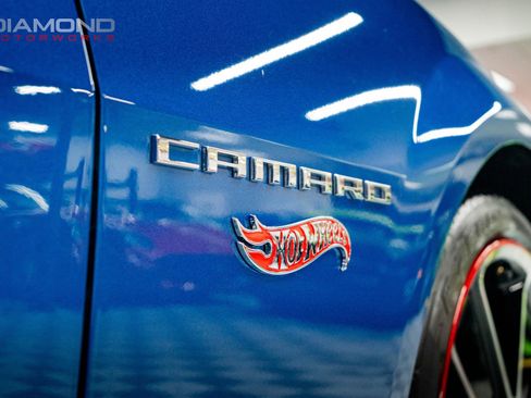 Used 2013 Chevrolet Camaro SS w/ Hot Wheels Special Edition image 41