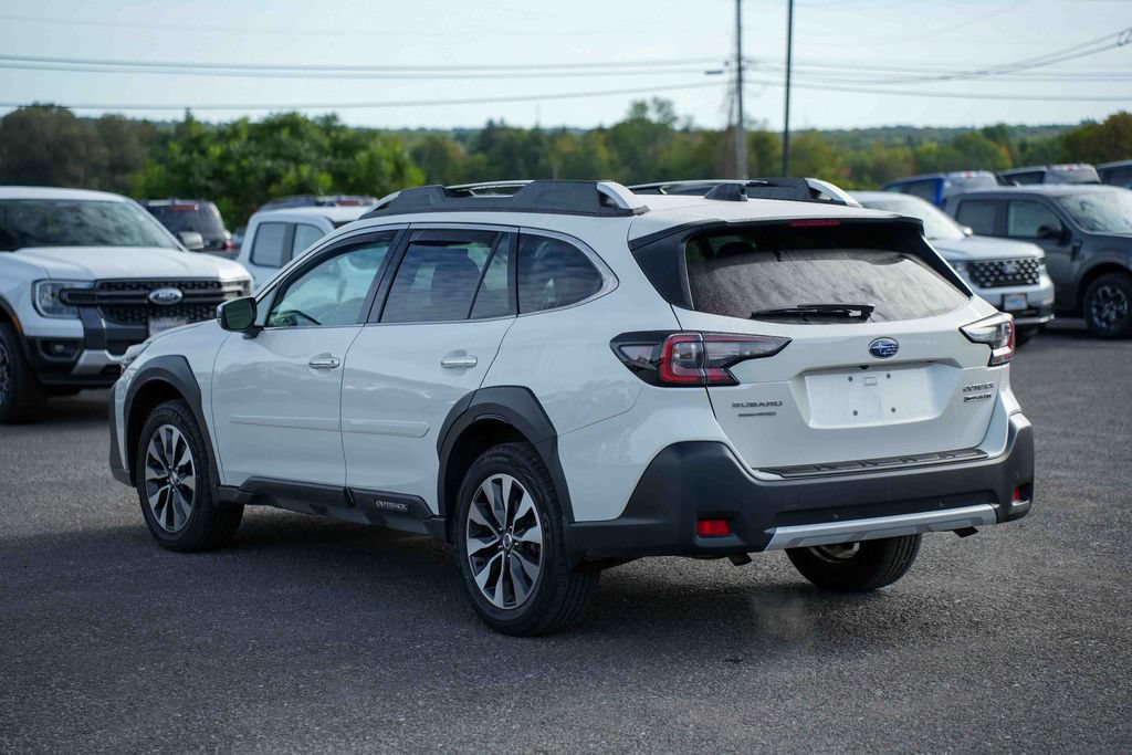 Used 2023 Subaru Outback Touring XT AWD/4WD image 7