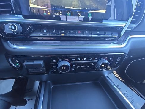 New 2026 Chevrolet Silverado 3500 LTZ w/ LTZ Premium Package image 25