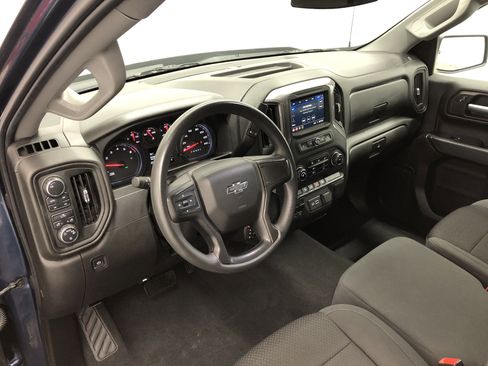 Used 2021 Chevrolet Silverado 1500 Custom Trail Boss AWD/4WD image 13