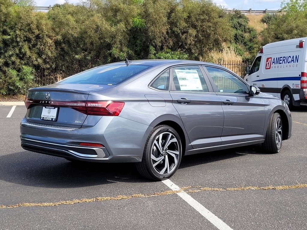 New 2026 Volkswagen Jetta SEL FWD image 5