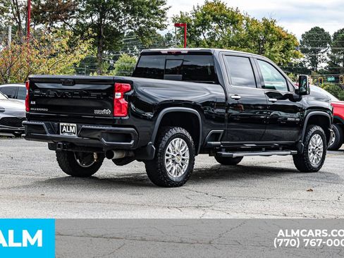 Used 2023 Chevrolet Silverado 2500 High Country w/ Z71 Off-Road Package image 6