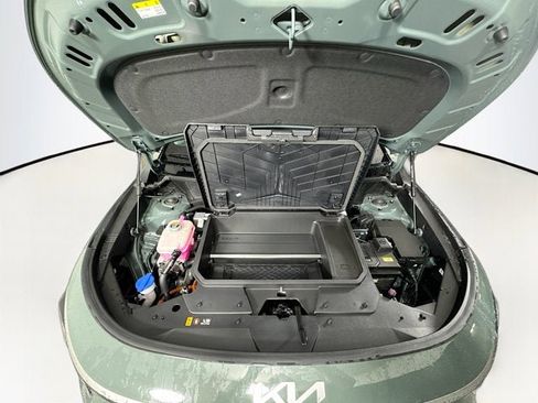 New 2025 Kia Niro Wind image 11