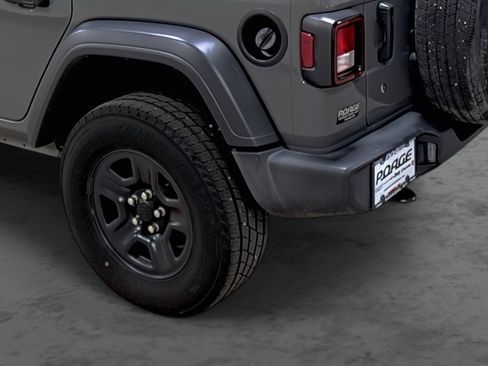 Used 2021 Jeep Wrangler Unlimited Sport image 9