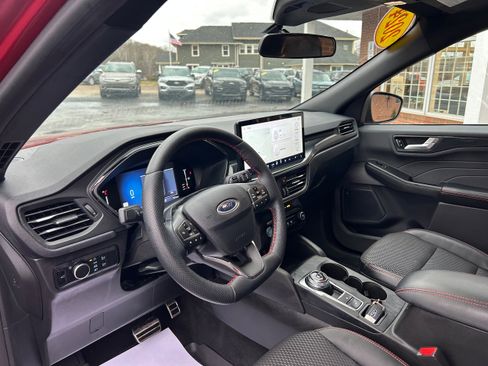 Used 2024 Ford Escape ST-Line w/ Tech Pack #1 image 35