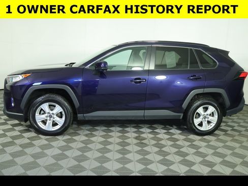 Used 2021 Toyota RAV4 XLE image 4