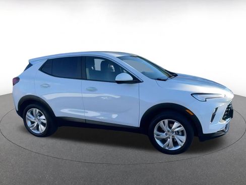 Used 2025 Buick Encore GX Preferred image 16
