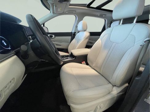 Used 2023 Kia Sorento SX AWD/4WD image 13