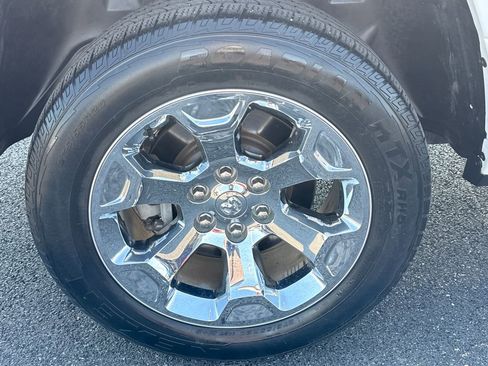 Used 2020 RAM 1500 Big Horn AWD/4WD image 8