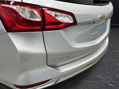 Used 2018 Chevrolet Equinox LT image 33